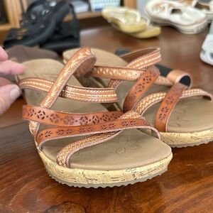 Skechers Women's Brown Strappy Sandals